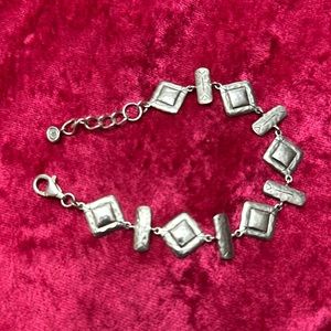 Silpada Hammered Links Bracelet